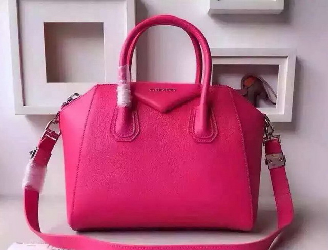 Givenchy Medium Antigona Bag In Fuchsia Grained Leather for Sale