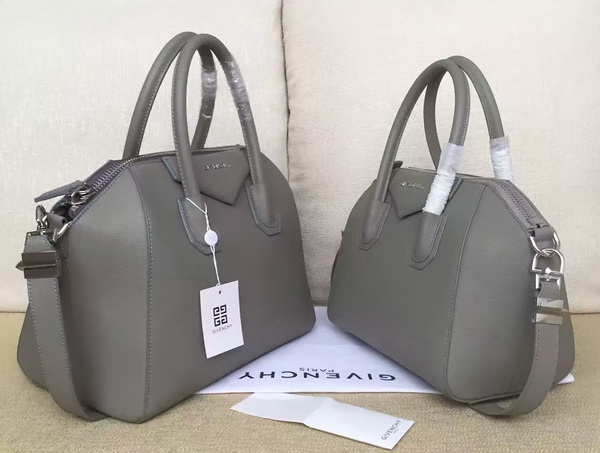 Givenchy Medium Antigona Bag In Light Grey for Sale