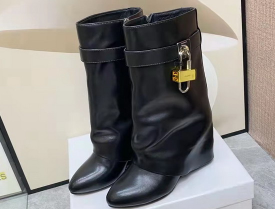 Givenchy Shark Lock Ankle Boots in Black Leather Replica