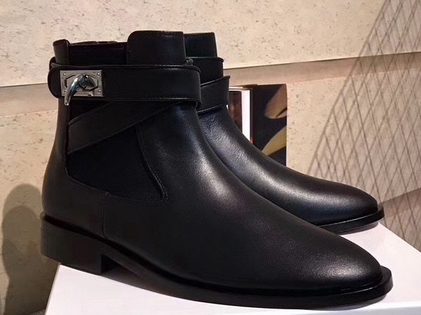 Givenchy Shark Lock Flat Ankle Boots in Smooth Black Maremma Leather with Crossover Straps For Sale