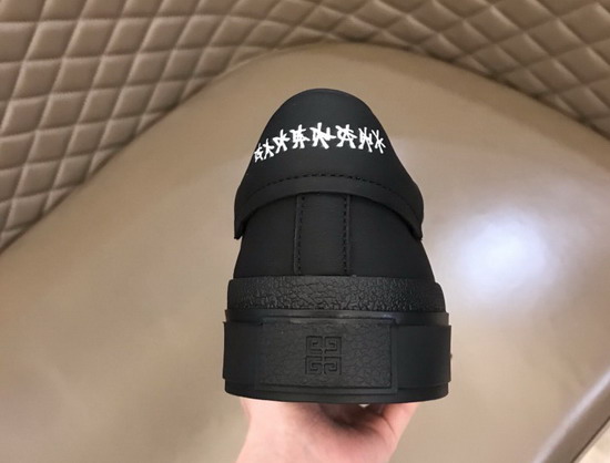 Givenchy Sneakers City Sport in 4G Print Leather Black Replica