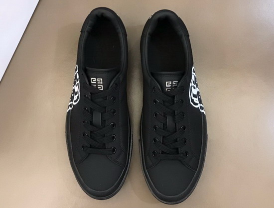 Givenchy Sneakers City Sport in Leather with Tag Effect Dog Print Black Replica