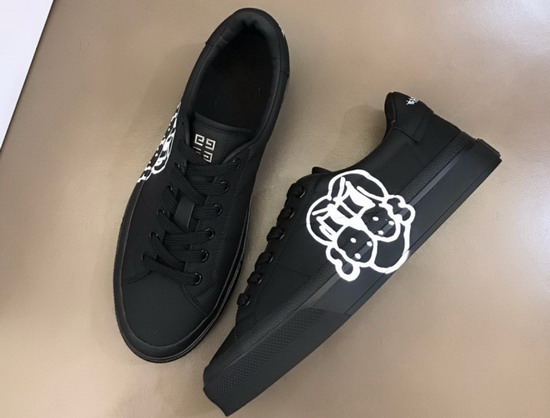 Givenchy Sneakers City Sport in Leather with Tag Effect Dog Print Black Replica