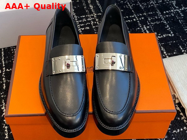 Hermes Hot Loafer in Noir Calfskin with Iconic Oversized Kelly Buckle Replica