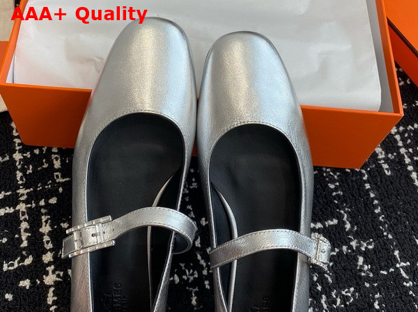 Hermes Jane Ballet Flat in Silver Goatskin Replica