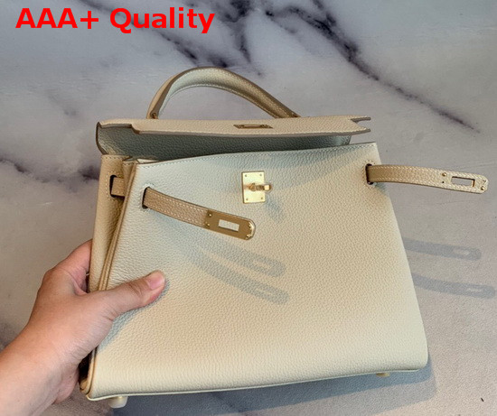 Hermes Kelly 25 in Cream Togo Calfskin Replica