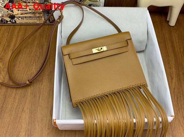 Hermes Kelly Danse Anate Shoulder Bag in Sesame Evergrain Leather Replica