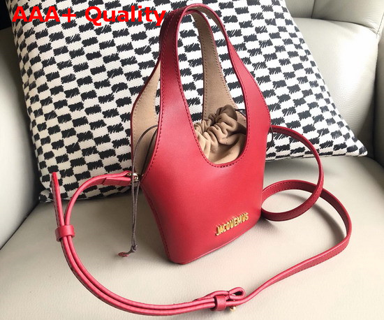 Jacquemus Le Carino Leather Bucket Bag in Red Replica