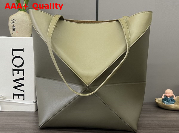 Loewe Medium Puzzle Fold Tote in Shiny Calfskin Light Olive Olive Replica