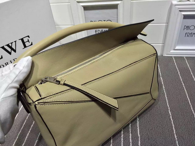 Loewe Puzzle Bag Beige Calf Leather for Sale