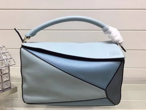 Loewe Puzzle Shoulder Bag in Light Blue Smooth Calfskin For Sale