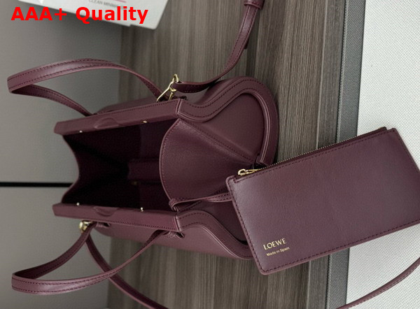 Loewe Small Clasp Bag in Burgundy Calfskin Replica