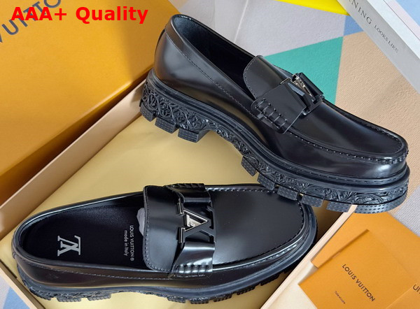 LV Baroque Loafer in Black Glazed Calf Leather Replica