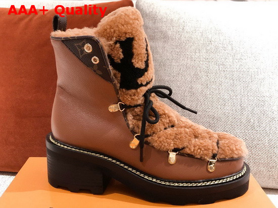 LV Beaubourg Ankle Boots Cognac Grained Calf Leather and Shearling 1A8CUQ Replica