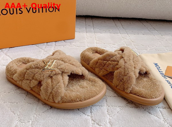 LV Bliss Comfort Mule in Camel Brown Shearling 1ACTF6 Replica