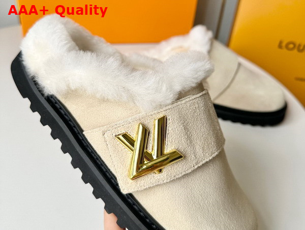 LV Cosy Flat Comfort Clog in Natural Suede Calf Leather and Shearling 1AC6Z3 Replica