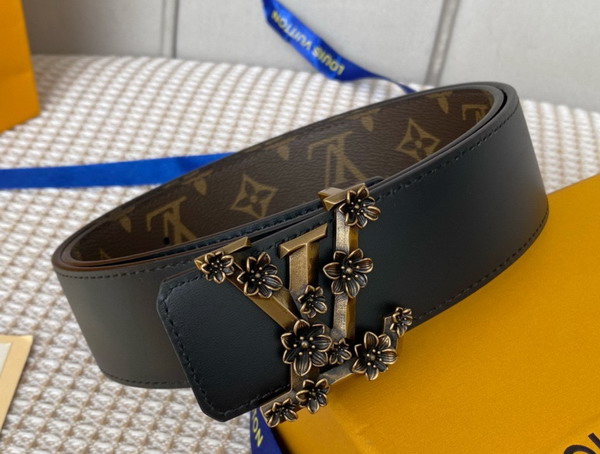 LV Pyramide Flower 40mm Reversible Belt Monogram M0500U Replica