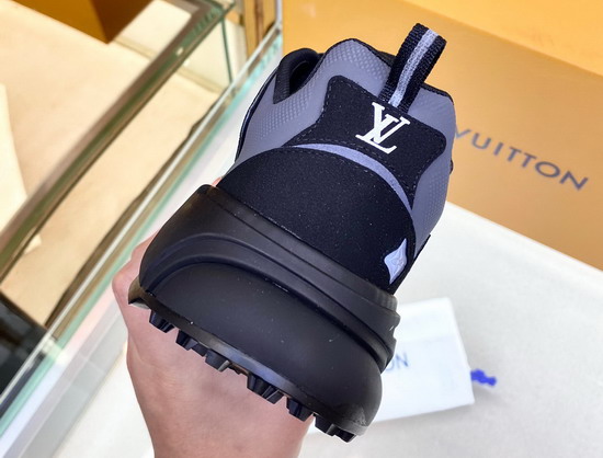 LV Runner Tatic Sneaker Black Mix of Materials 1A9UNT Replica