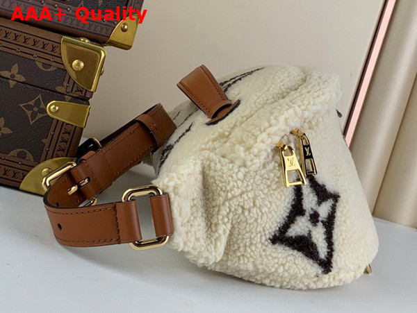 LV Ski Bumbag in Cream and Brown Shearling M23715 Replica