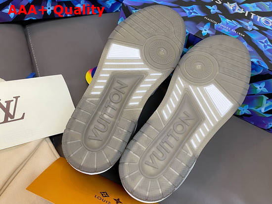 LV Trainer Sneaker Gris 1A8KB1 Replica