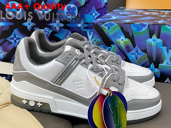 LV Trainer Sneaker Gris 1A8KB1 Replica