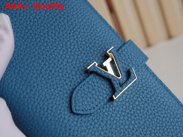 LV Vertical Wallet Capucines Colvert M81499 Replica