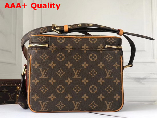 Louis Vuitton 2020 Fashion Show Camera Case in Monogram Canvas and Natural Leather Trim Replica