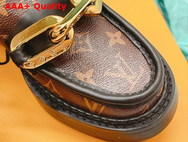 Louis Vuitton Academy Loafer in Monogram Canvas with Gold Oversized Resin Chain Accessory Replica