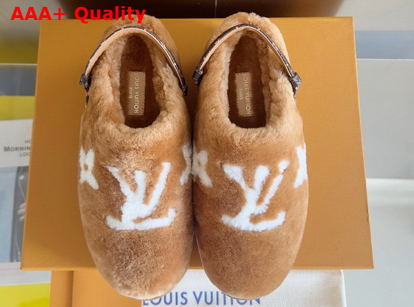 Louis Vuitton Aspen Comfort Clog in Camel Brown Shearling Replica