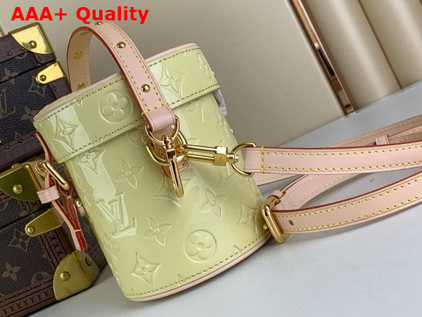 Louis Vuitton Astor Bag Chic and Yellow Monogram Vernis Embossed Cowhide Leather M24099 Replica