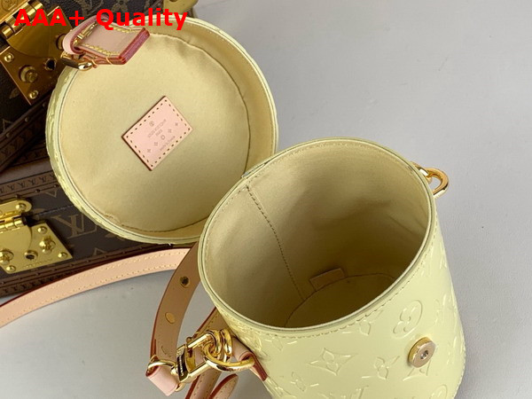 Louis Vuitton Astor Bag Chic and Yellow Monogram Vernis Embossed Cowhide Leather M24099 Replica