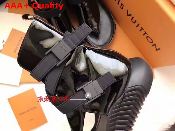 Louis Vuitton Bahia Brazil Flat Sandal Black Patent Leather Replica