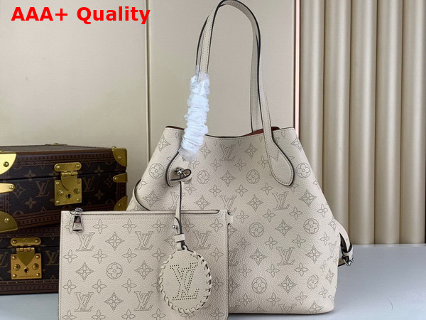 Louis Vuitton Blossom MM Tote Bag in Cream Mahina Perforated Calfskin Leather Replica