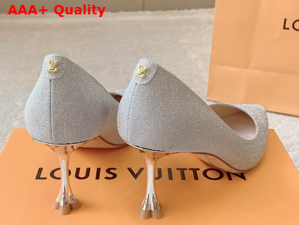 Louis Vuitton Blossom Pump in Silver Textile Leather Outsole 1AC8JI Replica