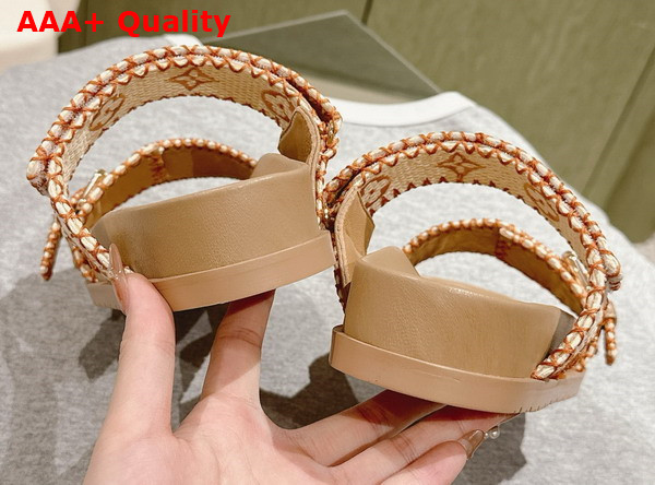 Louis Vuitton Bom Dia Flat Comfort Mule in Natural Raffia 1ACZID Replica