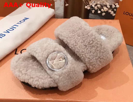 Louis Vuitton Bom Dia Mule in Beige Shearling 1A5MSZ Replica