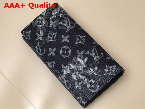 Louis Vuitton Brazza Wallet Monogram Tapestry Coated Canvas M80032 Replica