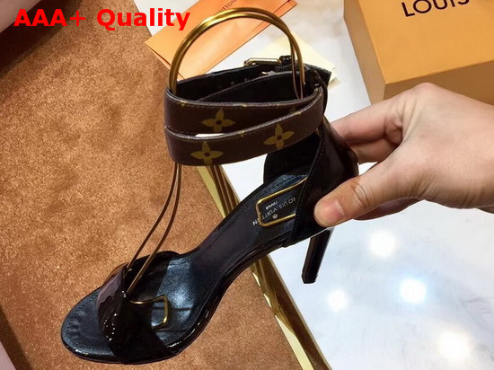 Louis Vuitton Call Back Sandal in Black Patent Calf Leather 1A4E2A Replica