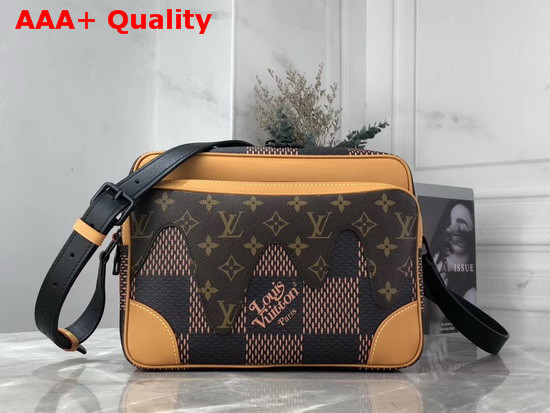 Louis Vuitton Camera Bag Giant Damier Canvas Replica