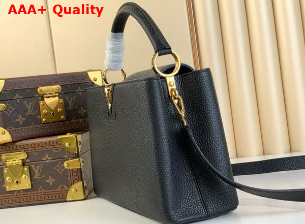 Louis Vuitton Capucines MM Handbag Black Taurillon Leather Replica