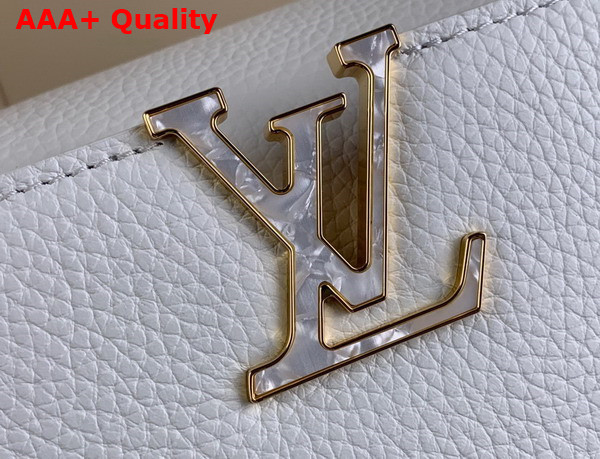 Louis Vuitton Capucines MM Handbag with a Wavy Base in Snow White Taurillon Leather Replica