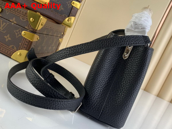 Louis Vuitton Capucines Mini Handbag in Black Taurillon Leather with Lizard Details Replica