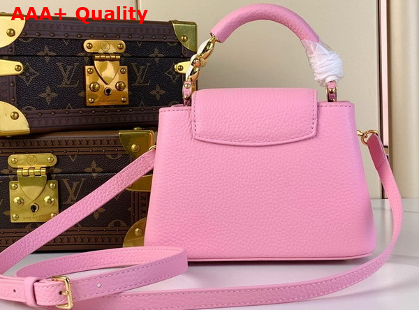 Louis Vuitton Capucines Mini Handbag in Marshmallow Pink Taurillon Leather M24989 Replica