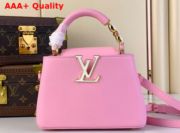 Louis Vuitton Capucines Mini Handbag in Marshmallow Pink Taurillon Leather M24989 Replica