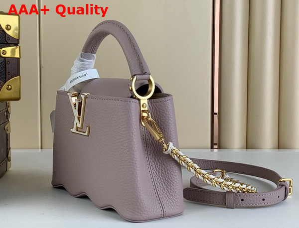 Louis Vuitton Capucines Mini Handbag with a Wavy Base in Light Pink Taurillon Leather M22122 Replica