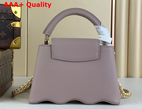 Louis Vuitton Capucines Mini Handbag with a Wavy Base in Light Pink Taurillon Leather M22122 Replica