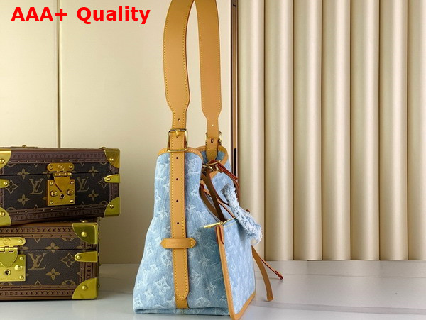 Louis Vuitton Carryall PM in Sky Blue Monogram Denim M11462 Replica