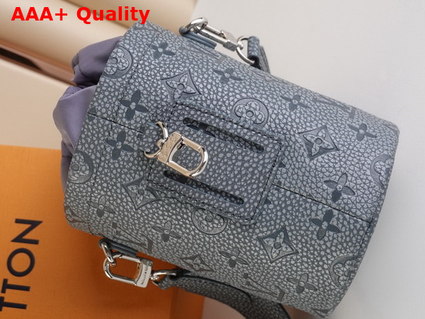 Louis Vuitton Chalk Pouch Granite Taurillon Monogram Embossed Cowhide Leather M81572 Replica