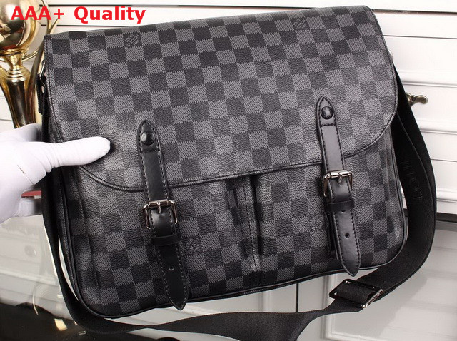 Louis Vuitton Christopher Messenger Damier Graphite Canvas Replica