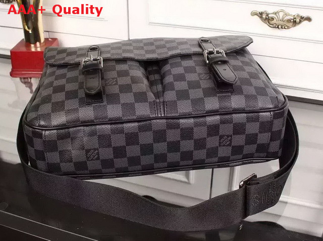 Louis Vuitton Christopher Messenger Damier Graphite Canvas Replica